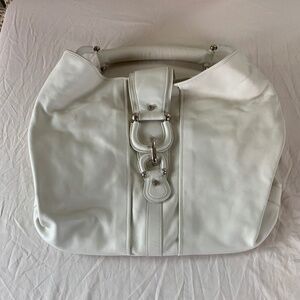 Burberry White Calfskin Italian Leather Extra Large "Hillgate" Hobo‎ Bag